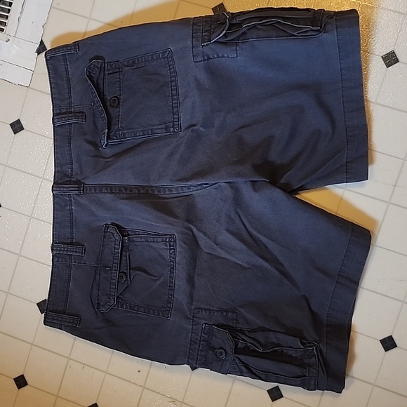 Cargo Shorts - Picture 6 of 9